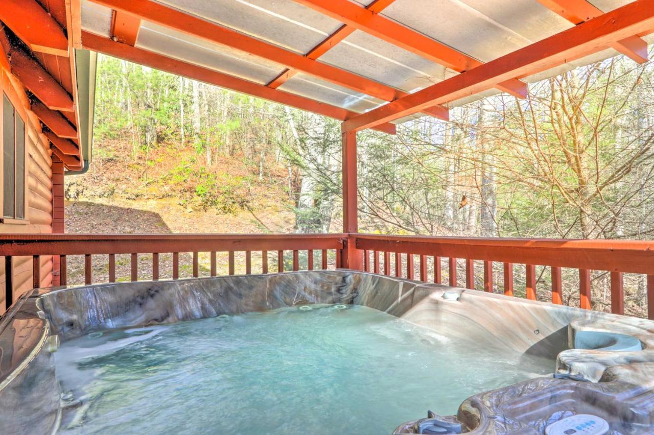 Creekside Sevierville Cabin Game Room And Hot Tub! Экстерьер фото